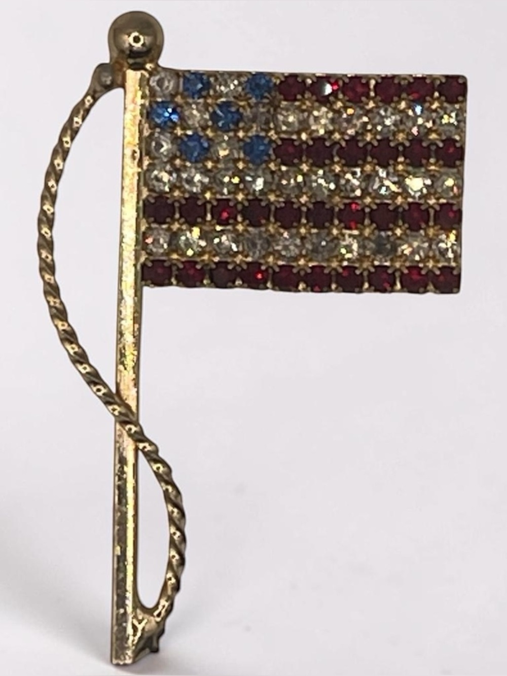 Book Piece Rhinestone American Flag w Pole Halyard Brooch/Pin